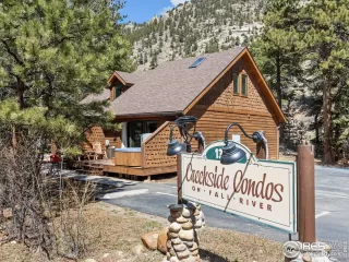 Photo #2: 1034911 Listing