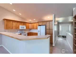 Photo #5: 1034917 Listing 