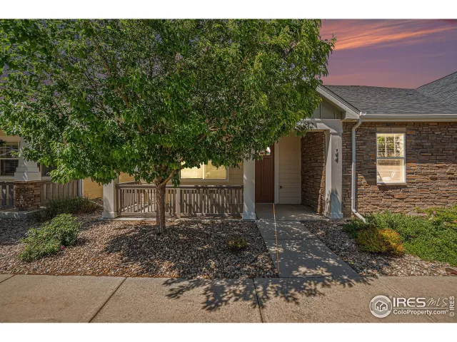 MLS: 1034928 Condo For Sale