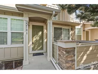 Photo #4: 1034959 Listing