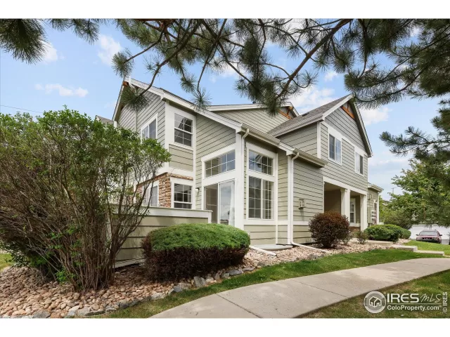 MLS: 1035011 Condo For Sale