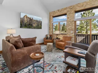 Photo #2: 1035029 Listing