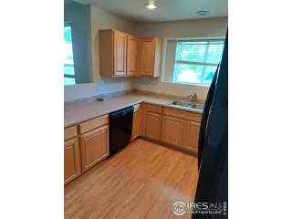 Photo #6: 1035033 Listing