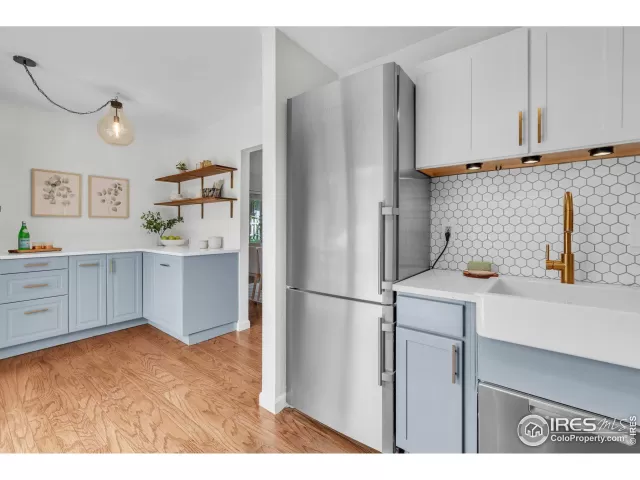 MLS: 1035050 Condo For Sale