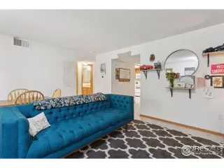 Photo #3: 1035083 Listing