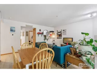 Photo #5: 1035083 Listing