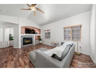 Photo #5: 1035133 Listing 