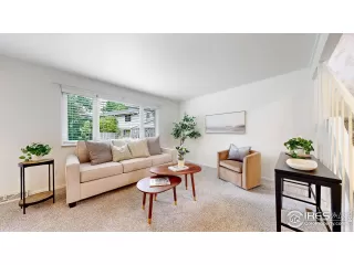 Photo #4: 1035161 Listing