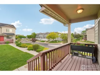 Photo #5: 1035225 Listing