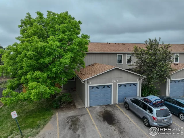 MLS: 1035229 Condo For Sale