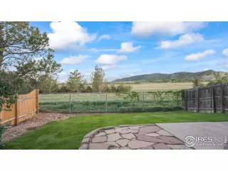 Photo #2: 1035229 Listing