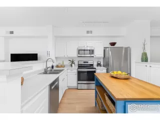 Photo #4: 1035247 Listing 