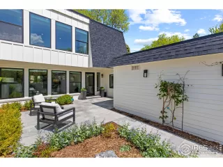 Photo #1: 1035328 Listing