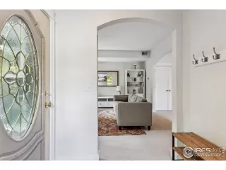 Photo #6: 1035442 Listing 