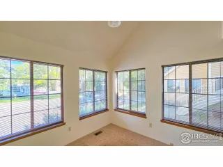 Photo #2: 1035504 Listing