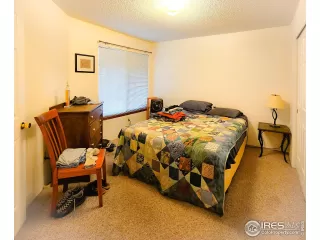 Photo #5: 1035504 Listing