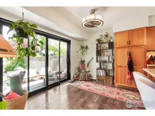 Photo #6: 1035564 Listing