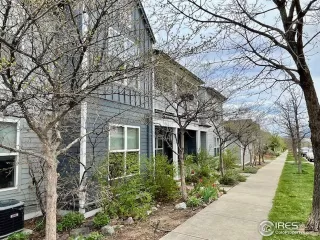 Photo #2: 1035566 Listing