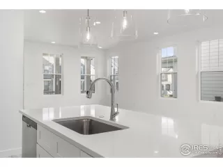 Photo #6: 1035583 Listing 