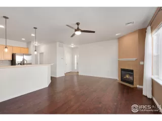 Photo #3: 1035593 Listing