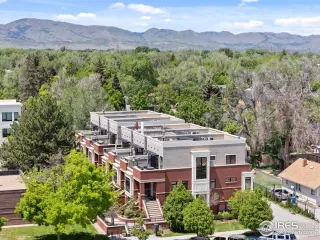 Photo #3: 1035599 Listing