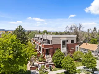 Photo #5: 1035599 Listing