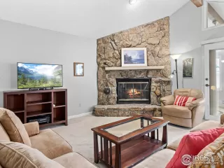 Photo #3: 1035609 Listing