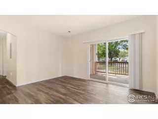 Photo #3: 1035667 Listing
