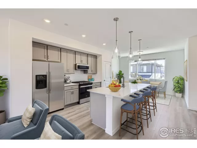 MLS: 1035709 Condo For Sale