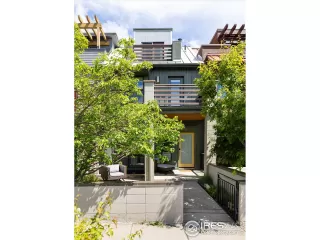 Photo #1: 1035744 Listing 