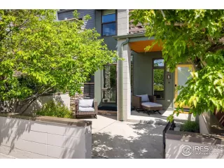 Photo #2: 1035744 Listing 