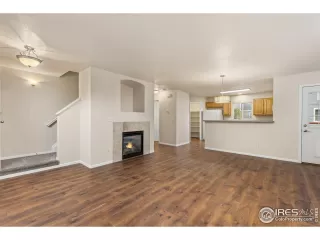 Photo #4: 1035790 Listing