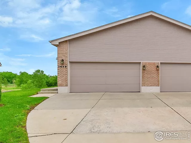 MLS: 1035833 Condo For Sale