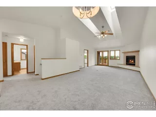 Photo #6: 1035833 Listing 