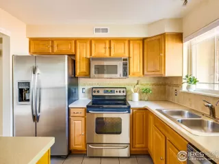 Photo #6: 1035864 Listing