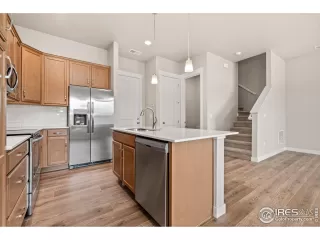 Photo #5: 1035865 Listing