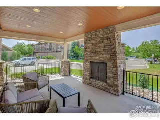 Photo #5: 1035881 Listing