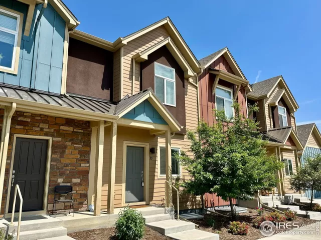 MLS: 1035925 Condo For Sale