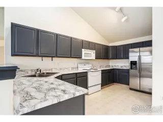 Photo #3: 1035971 Listing