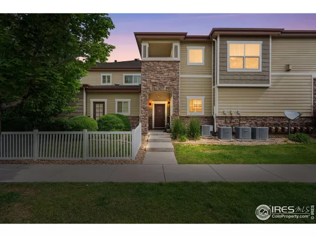 MLS: 1035977 Condo For Sale