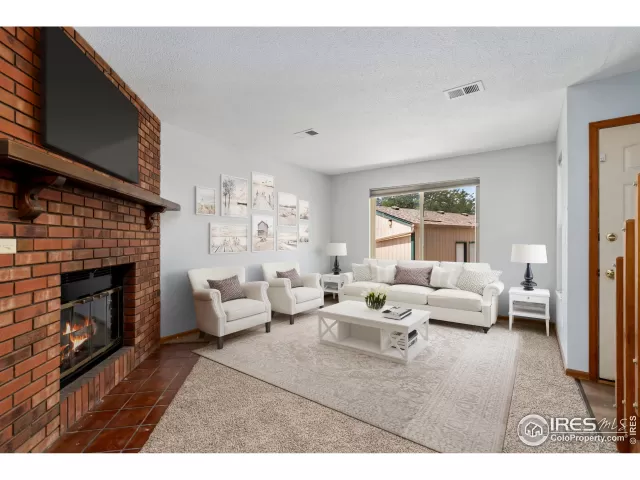 MLS: 1036018 Condo For Sale