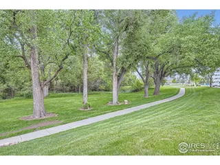 Photo #2: 1036055 Listing 