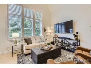 Photo #5: 1036055 Listing 