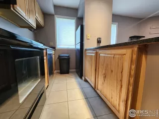 Photo #5: 1036161 Listing