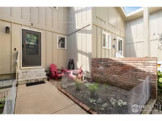 Photo #4: 1036171 Listing