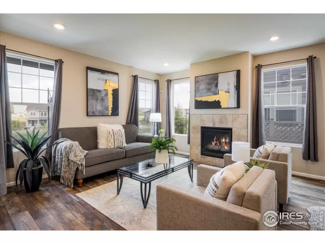 MLS: 1036196 Condo For Sale