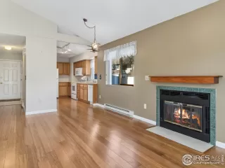 Photo #2: 1036238 Listing