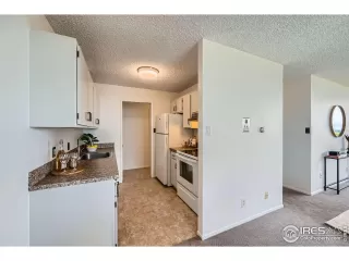 Photo #5: 1036239 Listing 