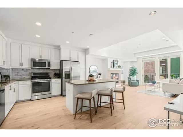 MLS: 1036262 Condo For Sale