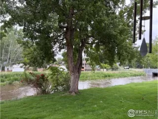 Photo #2: 1036297 Listing